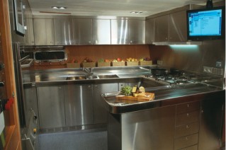 Silvertip superyacht - Galley